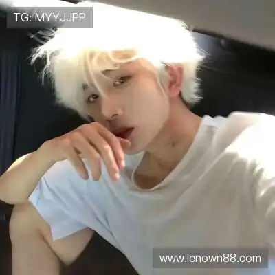 华熙皎